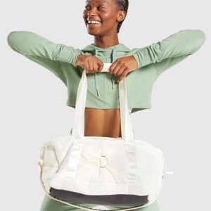 Gymshark Whitney NWT unbleached holdall bag